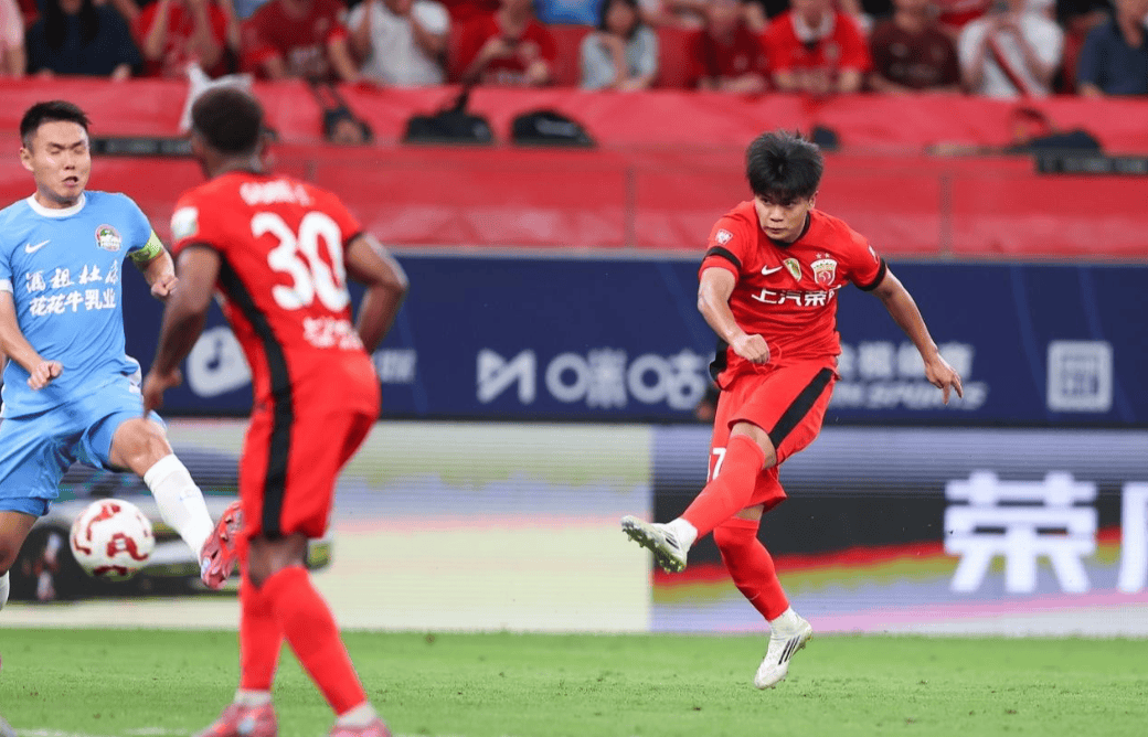 关于欧联赛程吃紧，上海海港加时末段手感冰凉，球迷炸锅，团队化学反应显著的信息-九游体育